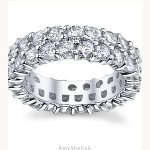 Meet your Posher, Caitlin